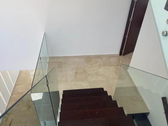 VENTA DE CASA EN LUJOSO RESIDENCIAL CON CAMPO DE GOLF EN CAN