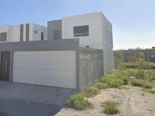 Casa en venta en El Pueblo, Monclova