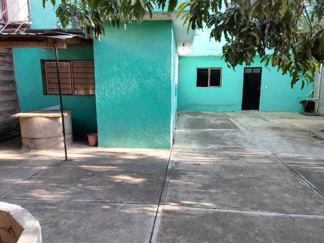 Casa en venta en Santa María Atzompa, Oaxaca
