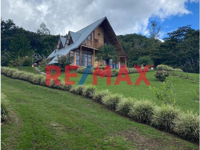 Casa venta en Huancabamba, Pasco