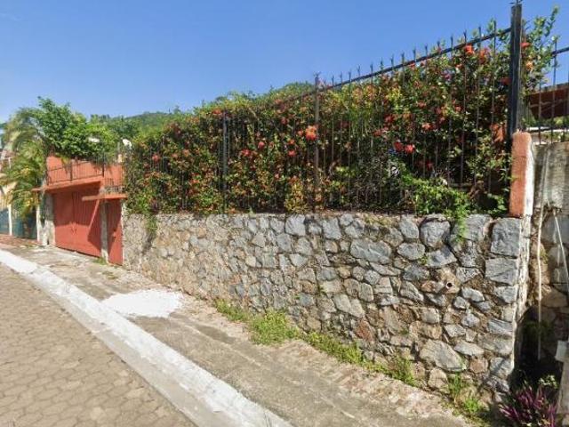 VENTA DE CASA EN Pº DE LAS GOLONDRINAS, LAS BRISAS, IXTAPA ZIHUATANEJO, GRO
