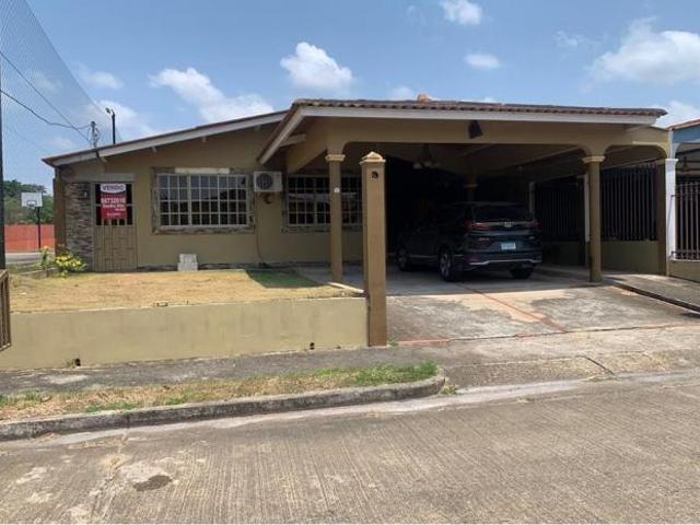 Venta de casa en paseo miramar, la chorrera