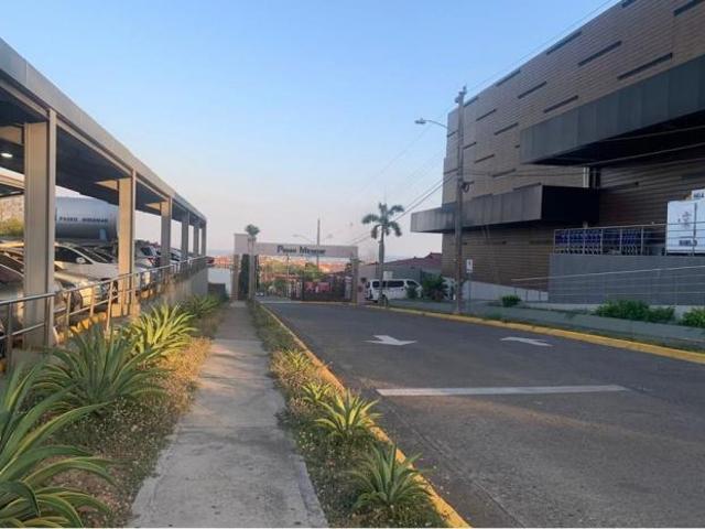 Venta de casa en paseo miramar, la chorrera