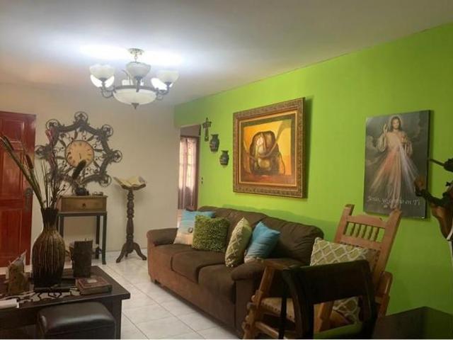 Venta de casa en paseo miramar, la chorrera
