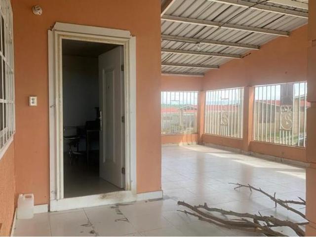 Venta de casa en praderas del campo, la chorrera