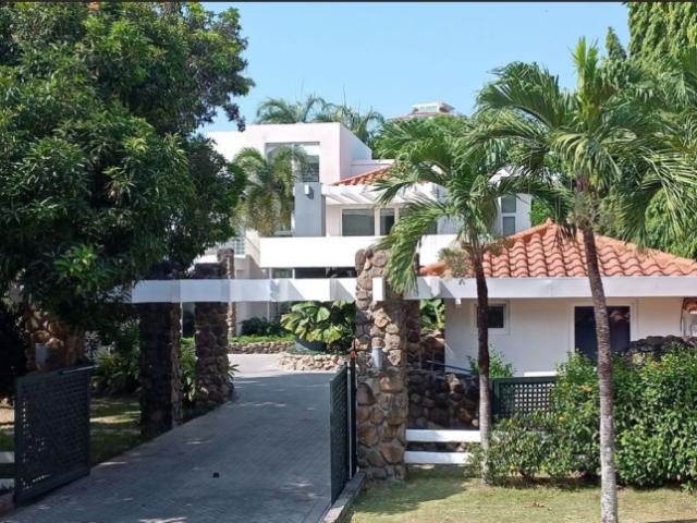 Venta de casa en Punta Barco Resort, San Carlos
