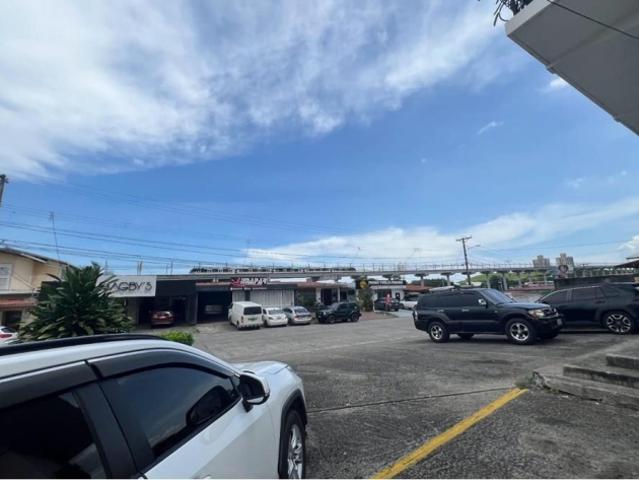 Venta de casa en Residencial Las Lomas, Villa Lucre