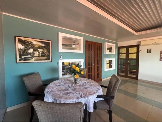 Venta de casa en Residencial Las Lomas, Villa Lucre