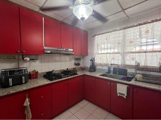 Venta de casa en Residencial Las Lomas, Villa Lucre