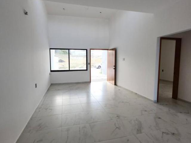Venta de Casa en Residencial Punto Lomas