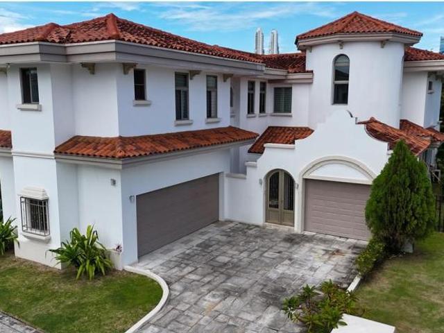 Venta de casa en santa maría, panamá