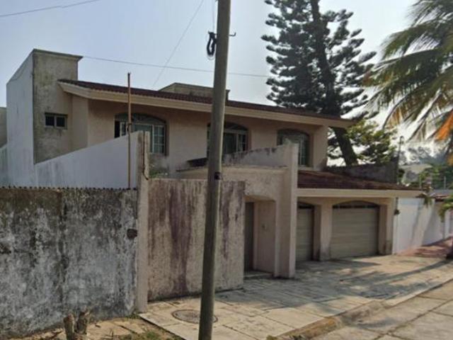 Casa en venta en Coatzacoalcos, Veracruz