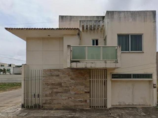 Casa en venta en Coatzacoalcos, Veracruz