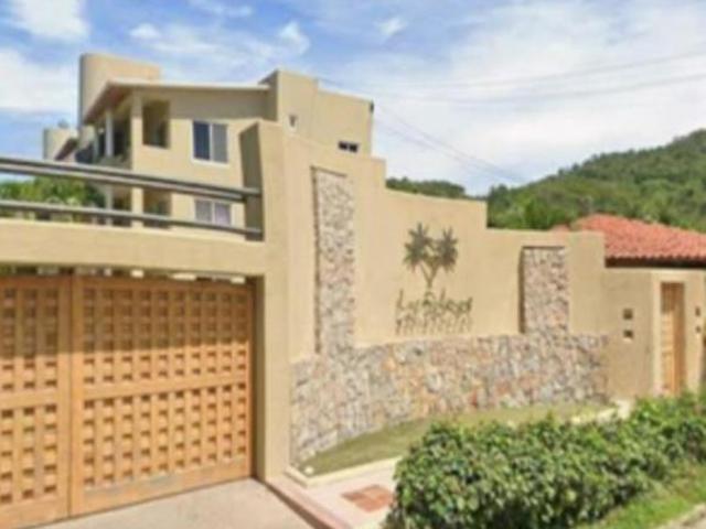 VENTA DE CASA EN ZIHUATANEJO DE AZUETA GUERRERO