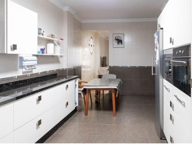 Casa en venta en Antequera, Andalucía