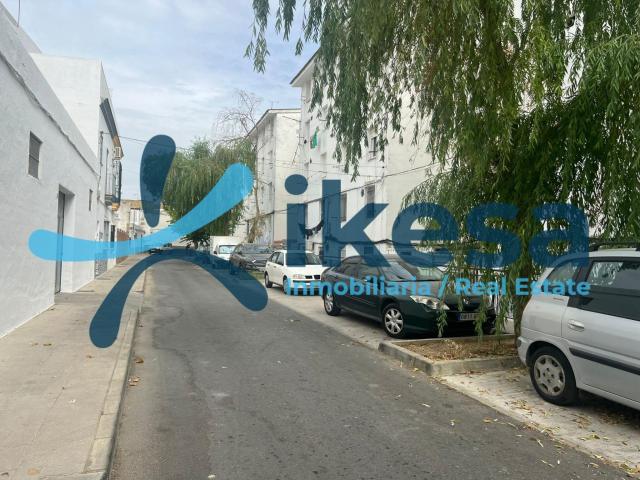 Casa en venta en Utrera, Andalucía