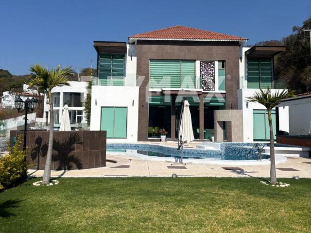 Casa en venta en Portezuelos Uno (San Andrés), Ixtapan de la Sal