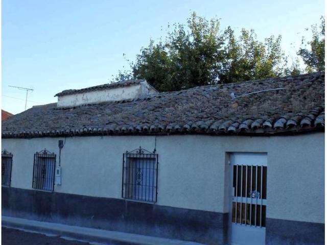 Casa en venta en Santo Domingo-caudilla, Val de Santo Domingo