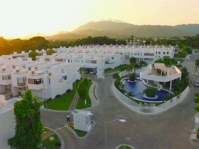 VENTA DE CASA SALAGUA, MANZANILLO MODELO EMPOLI EN RESIDENCIAL MAR DE PLATA