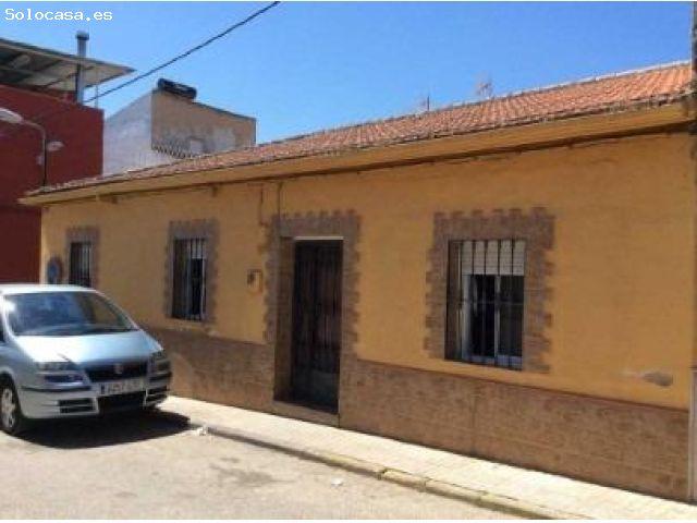 Casa en venta en Linares, Andalucía