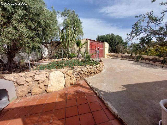 Casa en venta en Enix, Andalucía