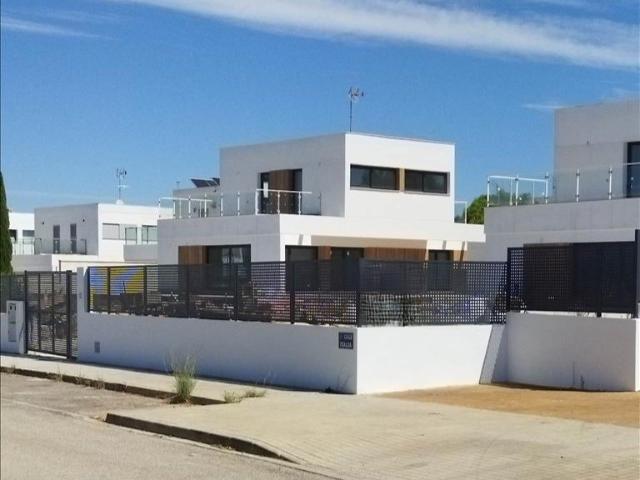 Casa en venta en Urbanització Santa Mònica, el Camp de Túria