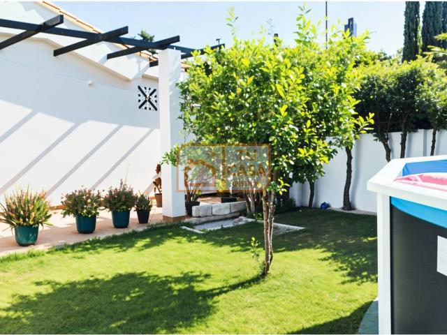 Casa en venta en Los Castellanos, Cáceres