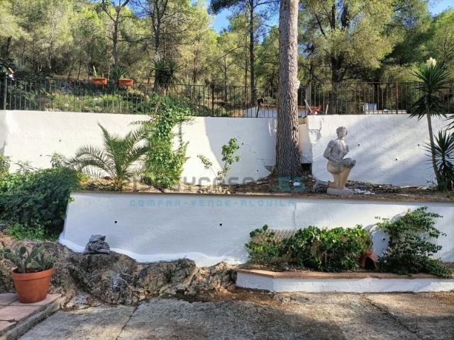 Chalet en venta en Canals, València / Valencia