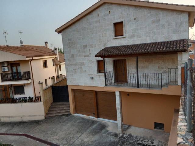 Casa en venta en Ciudad Rodrigo, Castilla y León