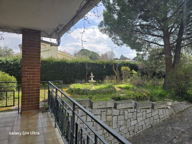 Chalet en venta en Caraquiz, Uceda
