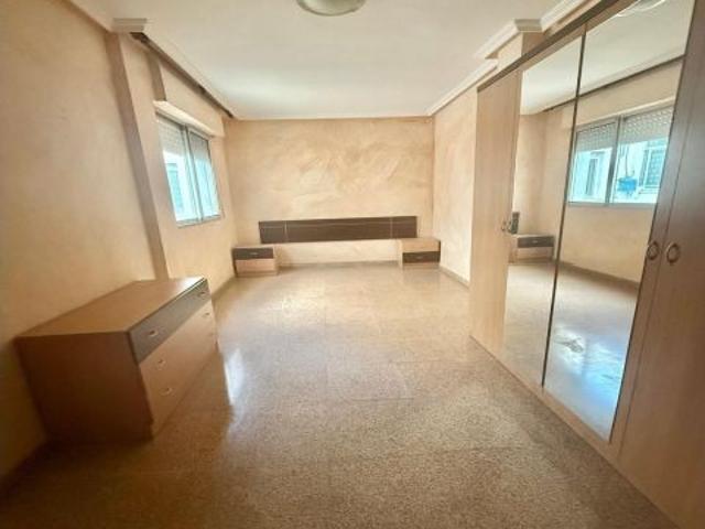 Piso en venta en La Cruz, el Vinalopó Mitjà / El Vinalopó Medio