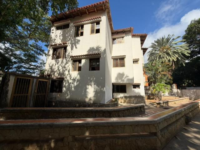 Propiedad en venta en El Barrero, La Fuente