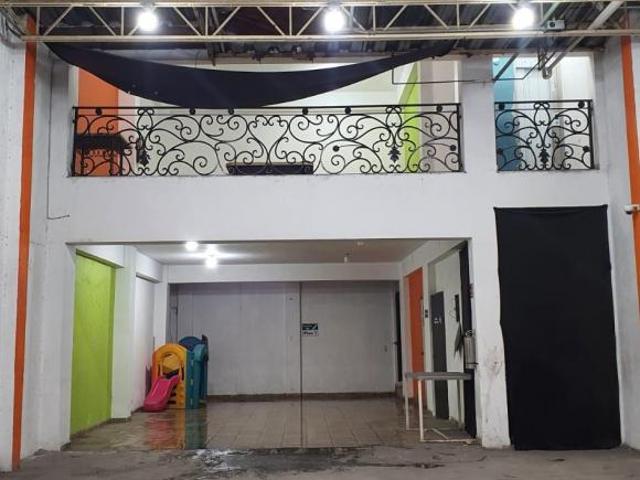 VENTA DE EDIFICIO EN MONTERREY