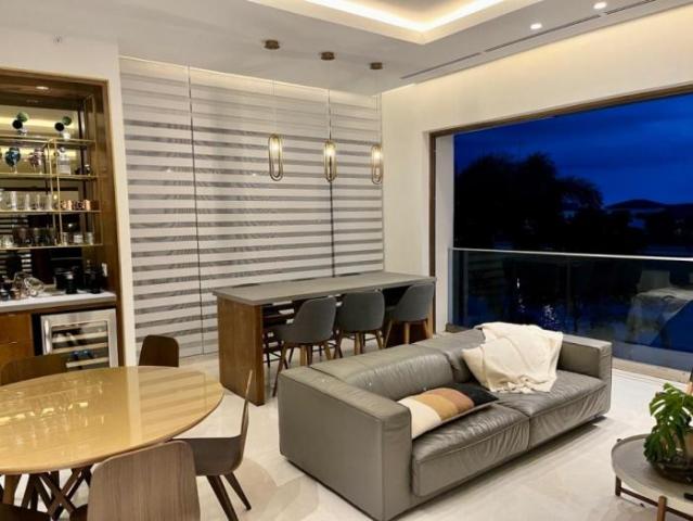 Venta de exclusivo apartamento en ph la loma