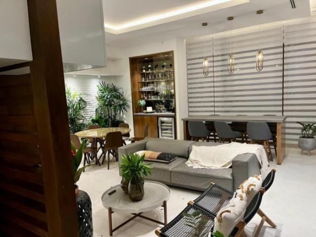 Venta de exclusivo apartamento en ph la loma