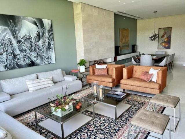 Venta de exclusivo apartamento en ph la loma