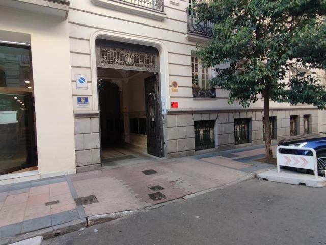Garaje en venta en Retiro, Madrid