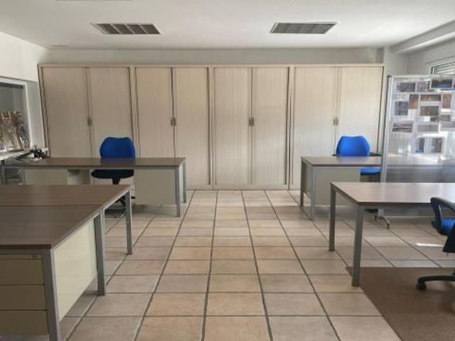 Local Comercial en venta en Velilla De San Antonio, Madrid