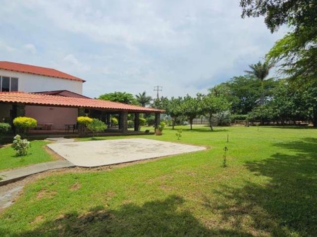 Terreno en venta en Comala, Colima