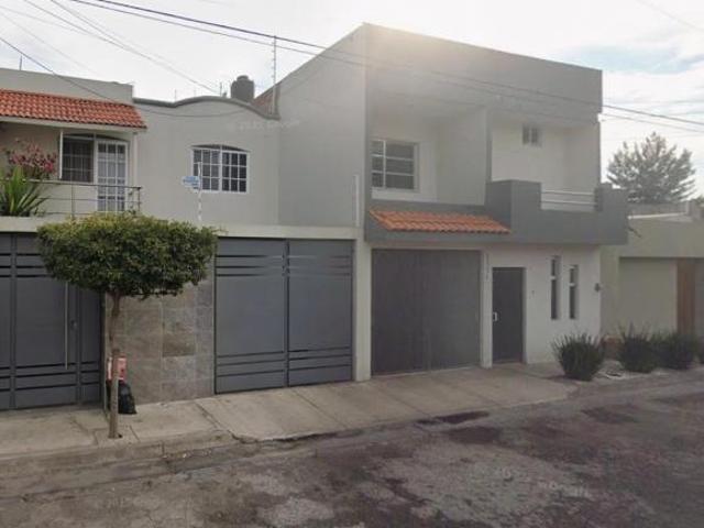 VENTA DE HERMOSA CASA EN MICHOACAN,ZAMORA HIDALGO