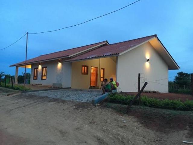 VENTA DE HERMOSA CASA MODERNA EN CHITRÉ