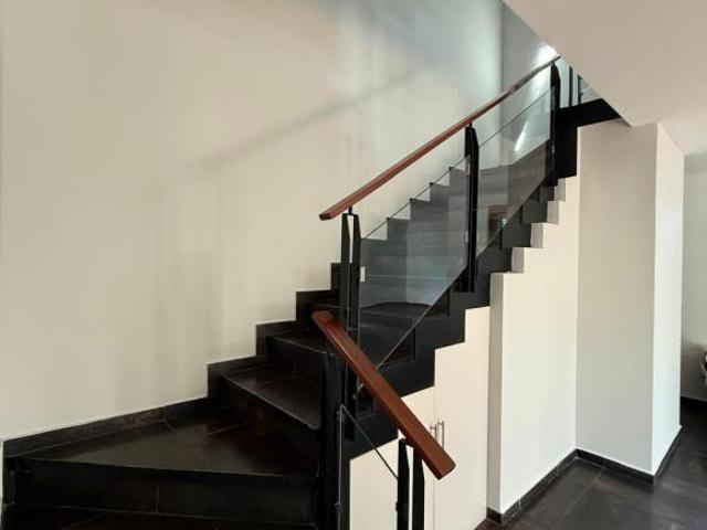 VENTA DE HERMOSO CONDOMINIO HORIZONTAL