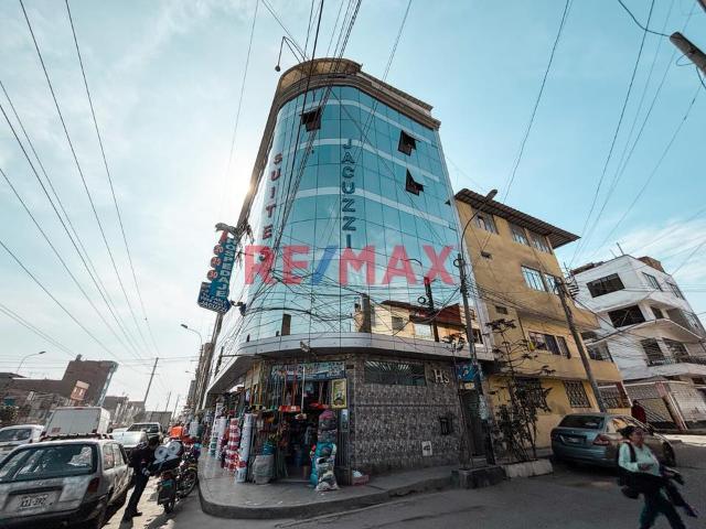 Local Comercial venta en Urbanización Infantas, Comas