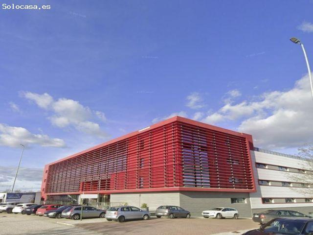 Local Comercial en venta en Salteras