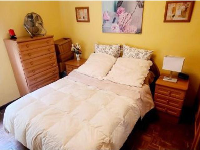 Piso en venta en Moratalaz, Madrid