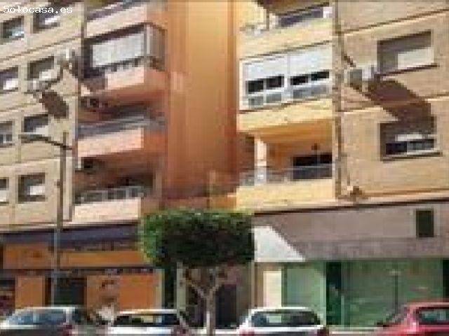 Local Comercial en venta en Almería, Andalucía