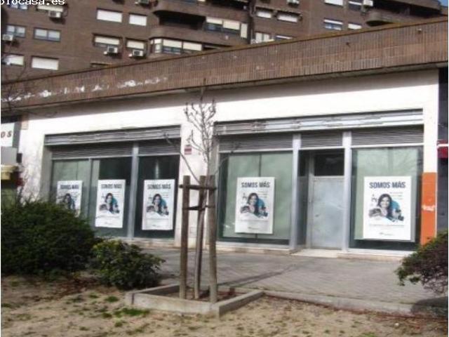 Local Comercial en venta en San Ildefonso, Jaén