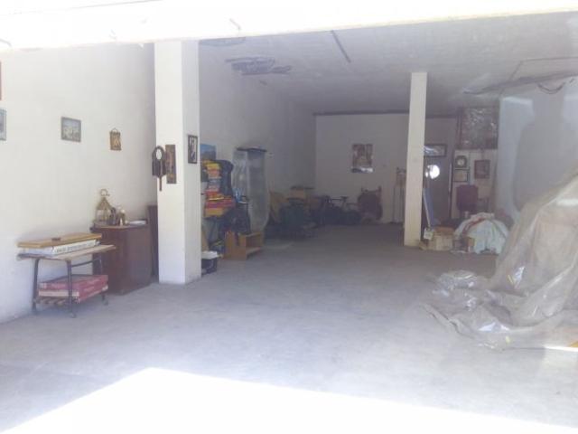 Local Comercial en venta en Xirivella, Barri del Mont de Pietat