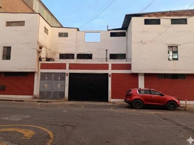 VENTA DE LOCAL INDUSTRIAL ALTURA DE PRIMERA ENTRADA DE PRO A PRECIO DE TERRENO OPORTUNIDAD UNICA