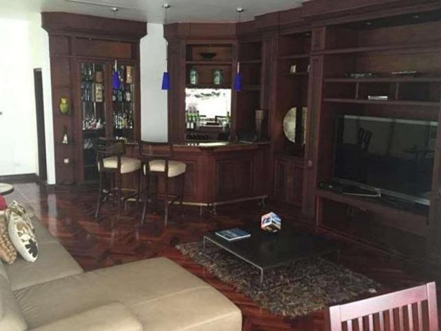 Venta de mansión en la loma, pueblo nuevo